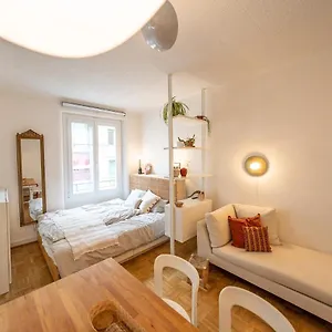  Appartement Beautiful Central Steps From Lake And Water Jet